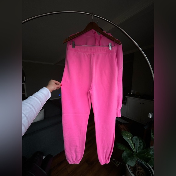 UGG Keira Cropped Hoodie XS and matching sweat pants S - Picture 7 of 8